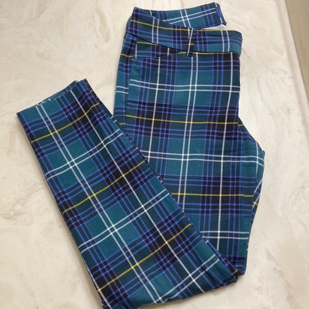 Old Navy vintage mid-rise pixie pants